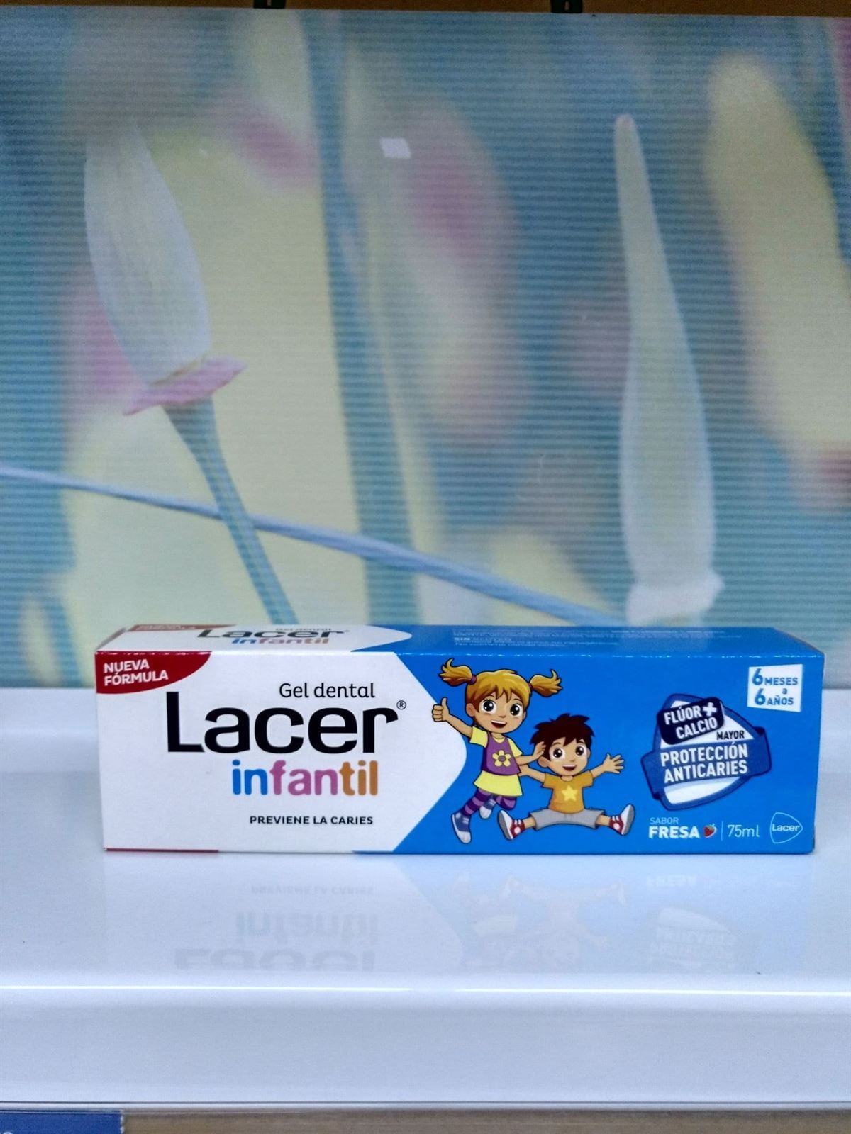 Higiene bucal infantil: Lacer Gel Dental infantil Fresa 75 ml