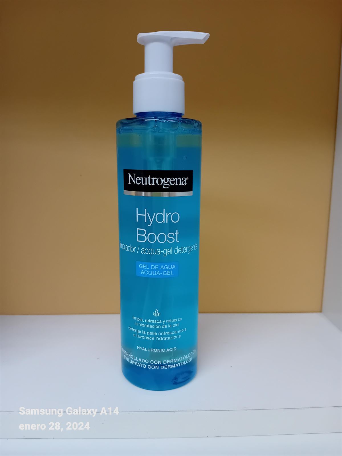 HYDROBOOST LIMPIADOR / ACQUA-GEL DETERGENTE 200 ML - Imagen 1